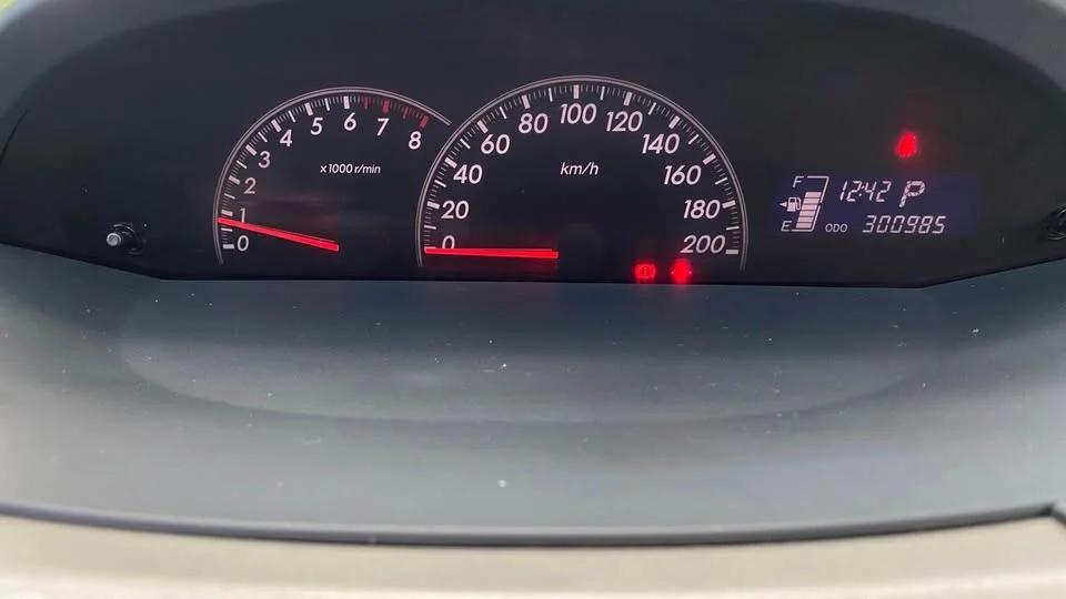 2009 Toyota Yaris II 2