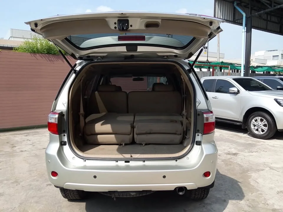 2009 Toyota Fortuner I 2