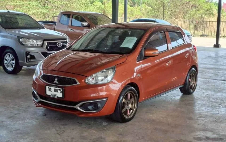 2016 Mitsubishi Mirage VI 3