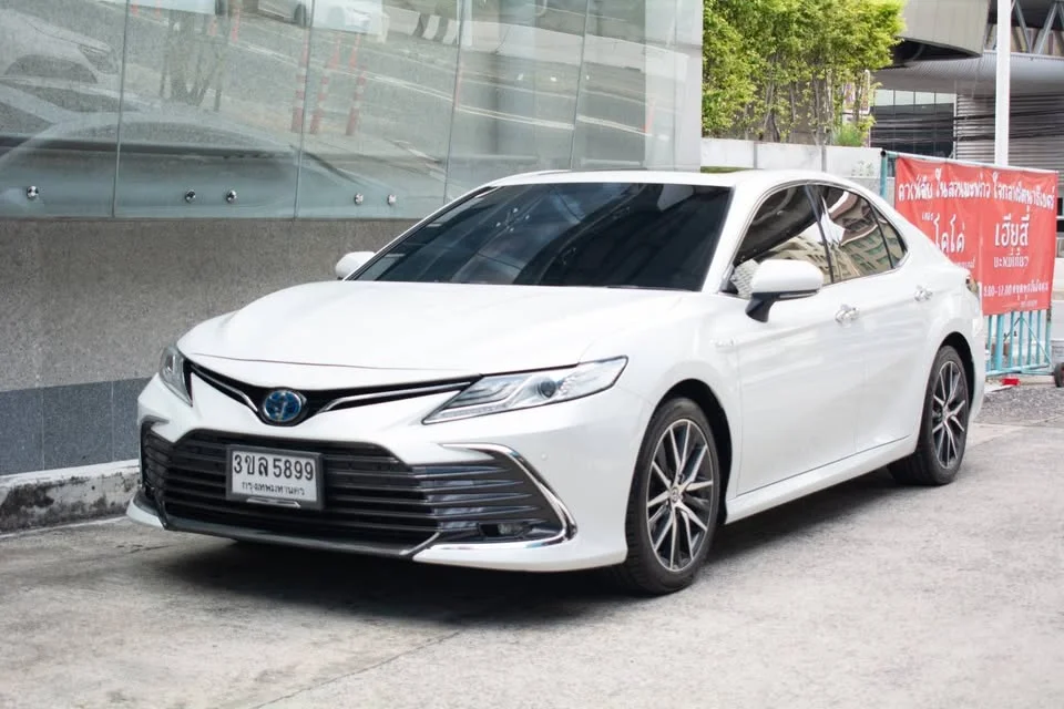 2023 Toyota Camry VIII (XV70) 3