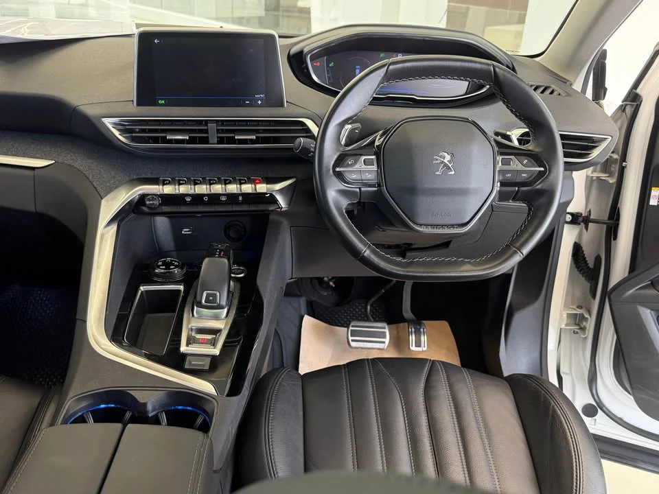 2020 Peugeot 5008 II 3