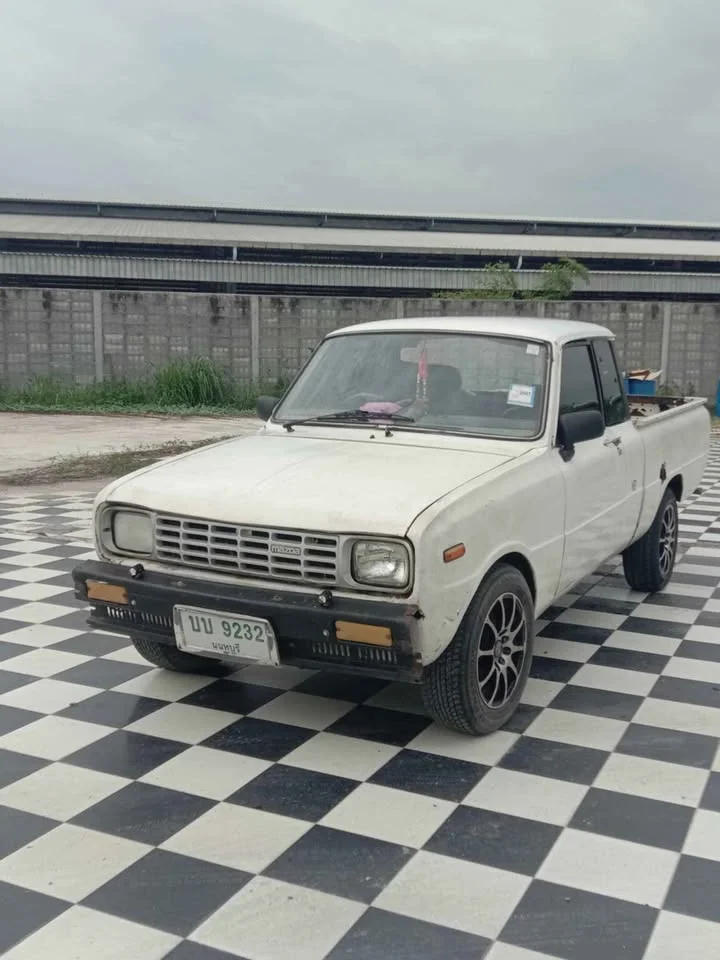 1990 Mazda B-series (Familia) III 3