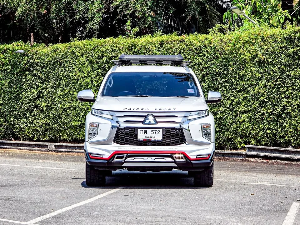 2020 Mitsubishi Pajero Sport III 2