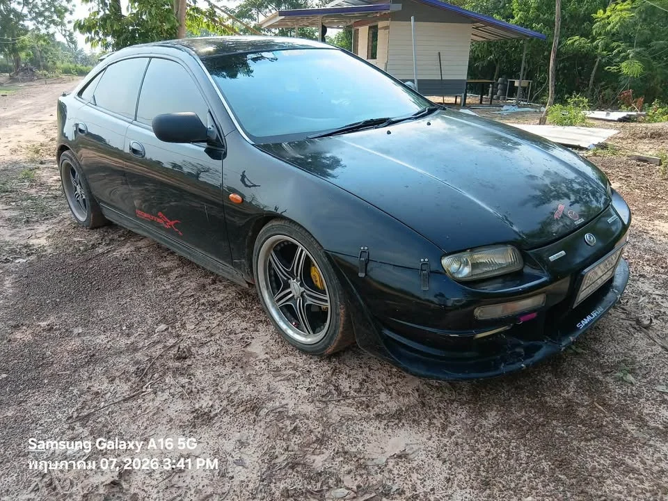 2001 Mazda 323 VII 3