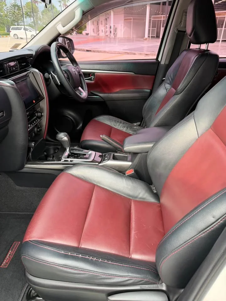 2017 Toyota Fortuner II 3