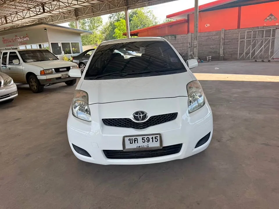 2009 Toyota Yaris II 3