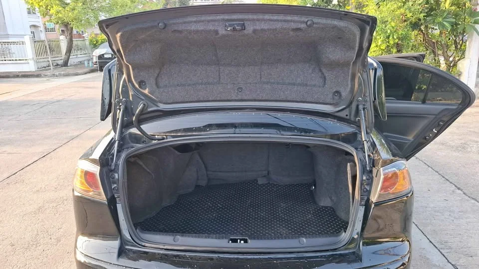 2009 Mitsubishi Lancer IX 3