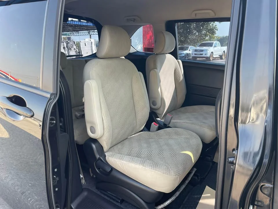 2558 Honda Freed I 3