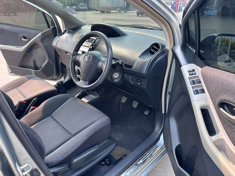 2009 Toyota Yaris II 3