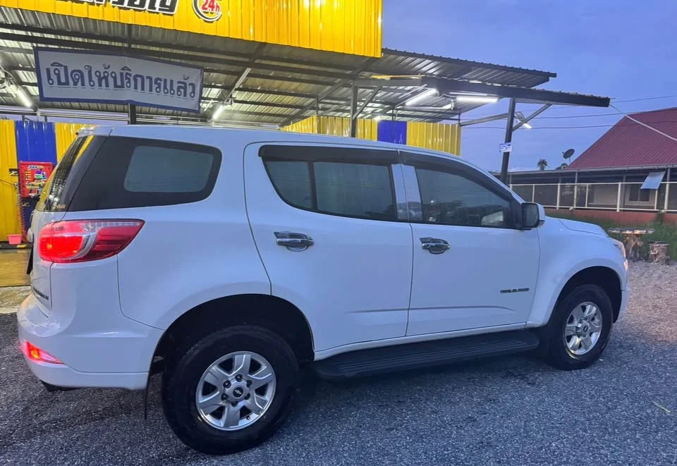 2013 Chevrolet TrailBlazer II 3