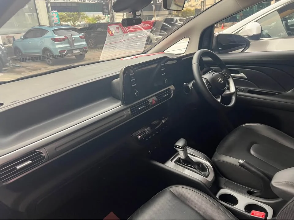 2023 Hyundai Stargazer KS 2
