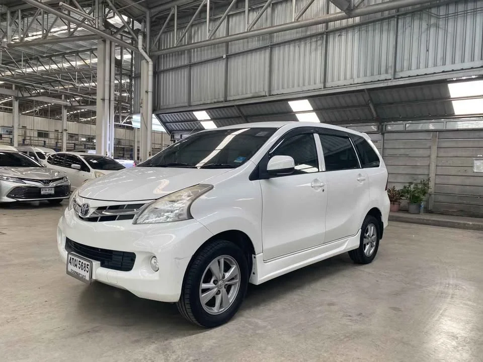 2012 Toyota Avanza II 3