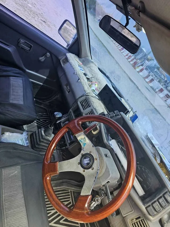 1994 Isuzu TFR III 3