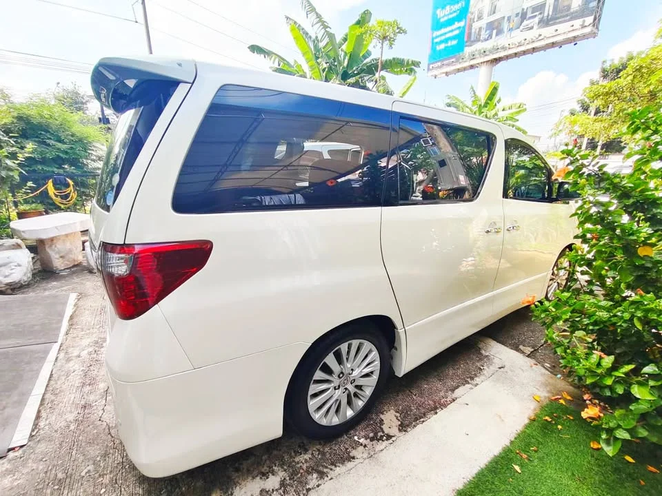 2013 Toyota Alphard, Vellfire II (AH20) 2