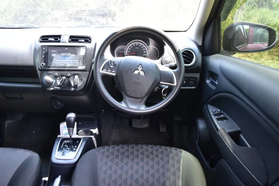 2020 Mitsubishi Mirage VI 3