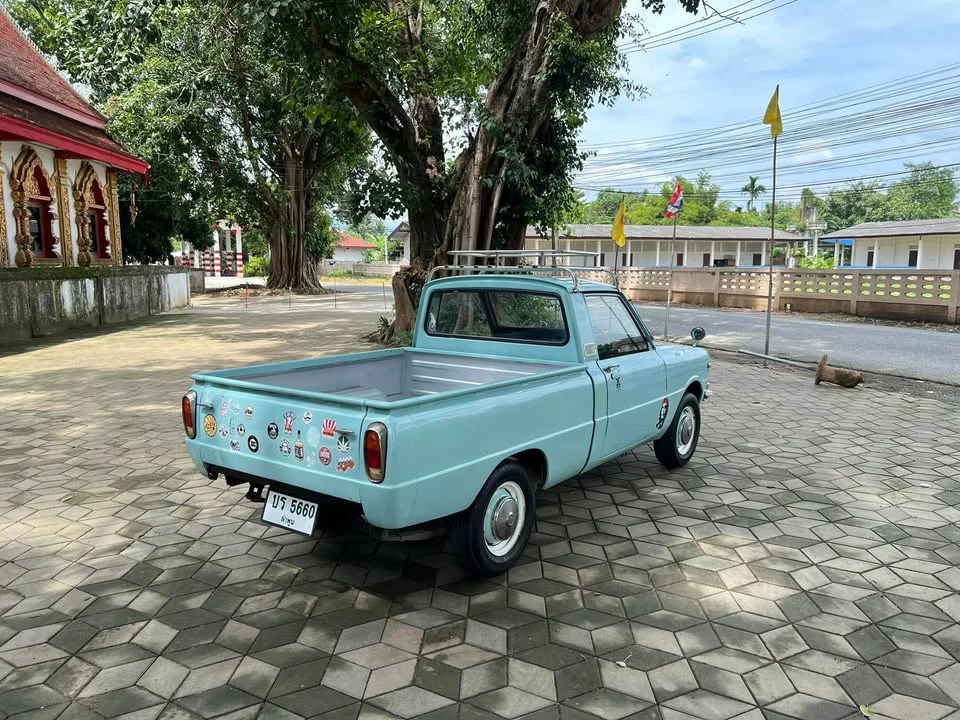1990 Mazda B-series (Familia) III 2