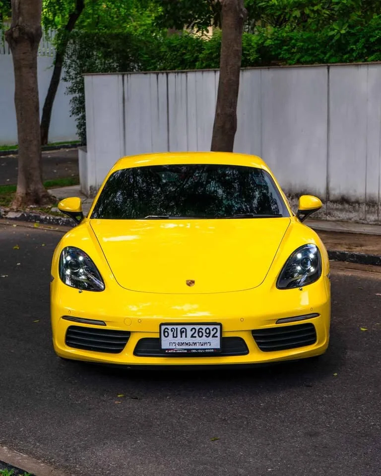 2017 Porsche 718 Boxster and Cayman IV 3