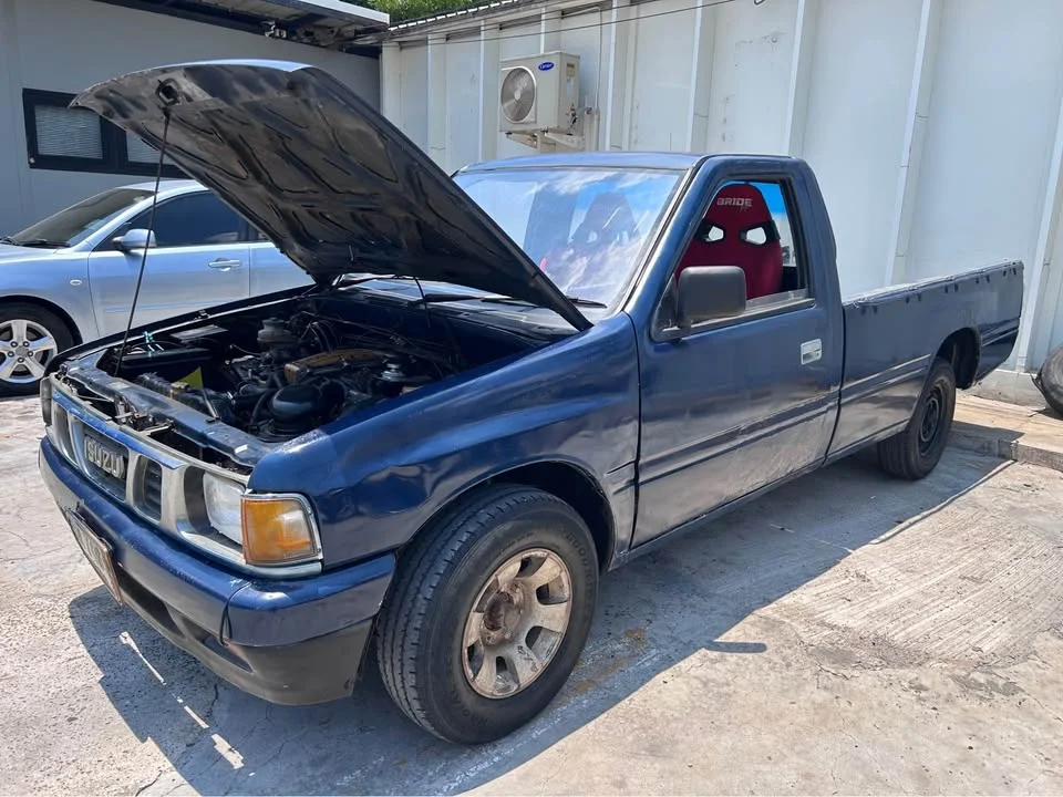 1994 Isuzu TFR III 3