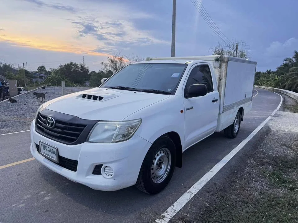 2015 Toyota Hilux VII 2