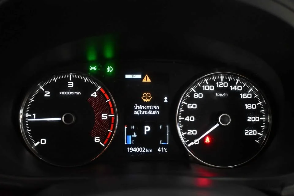 2017 Mitsubishi Pajero Sport III 2