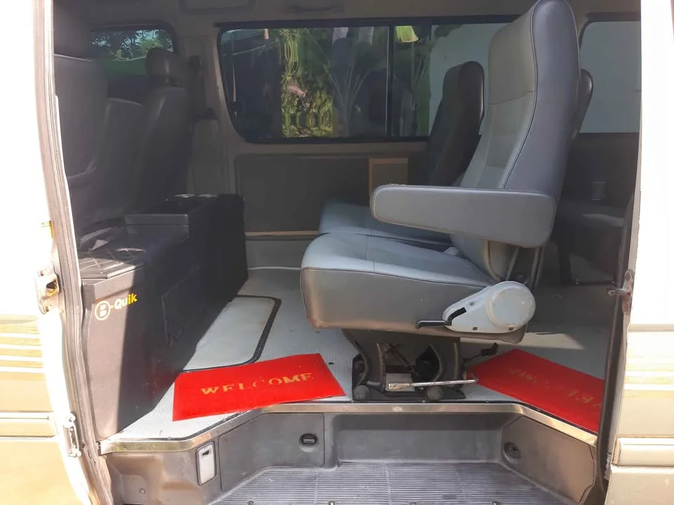 2003 Toyota Commuter IV (H100) 2