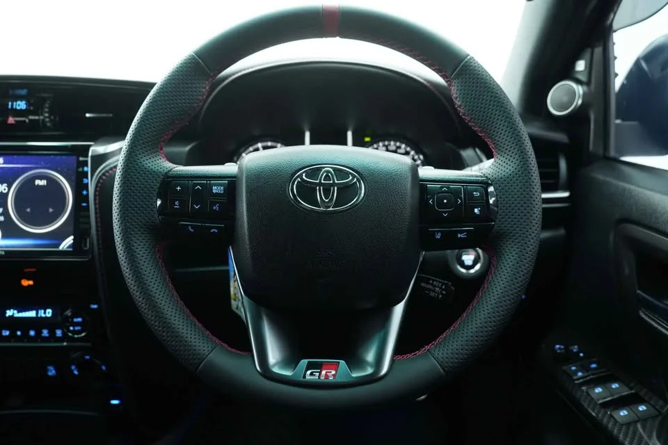 2022 Toyota Fortuner II 3