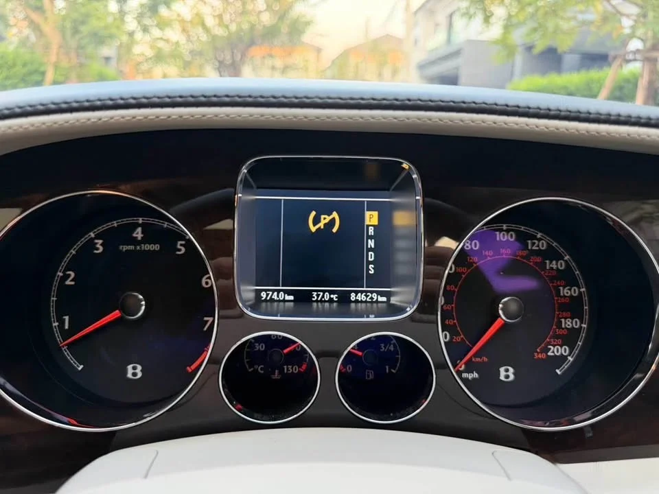 2012 Bentley Flying Spur I 3