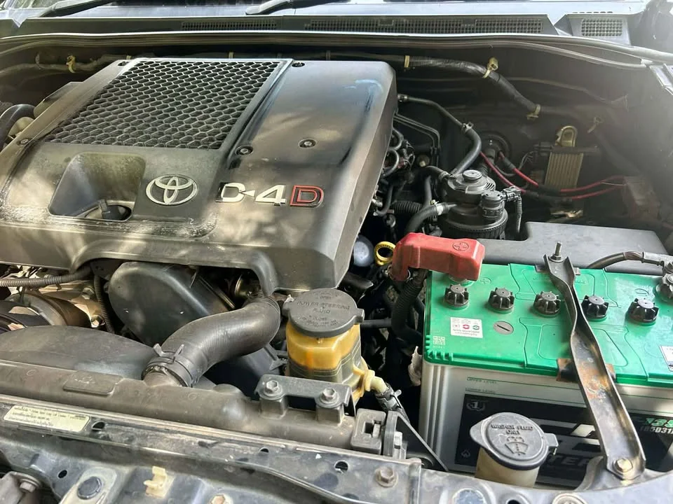 2006 Toyota Fortuner I 3