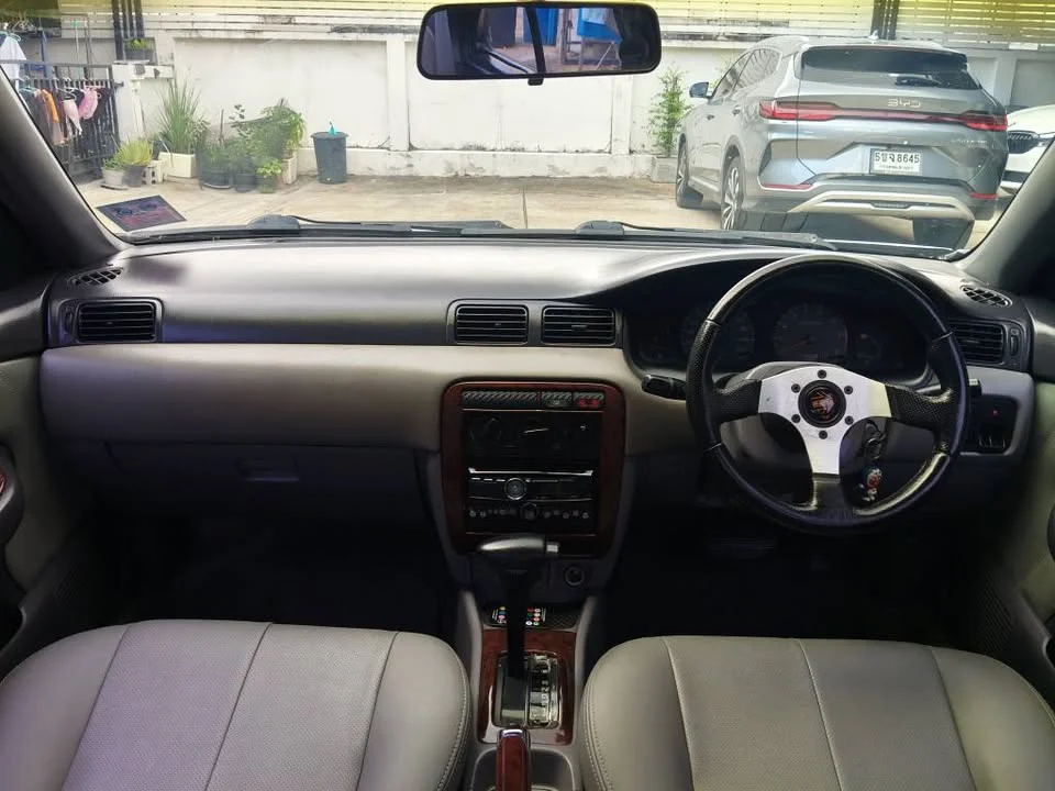 2002 Nissan Sunny IV 2