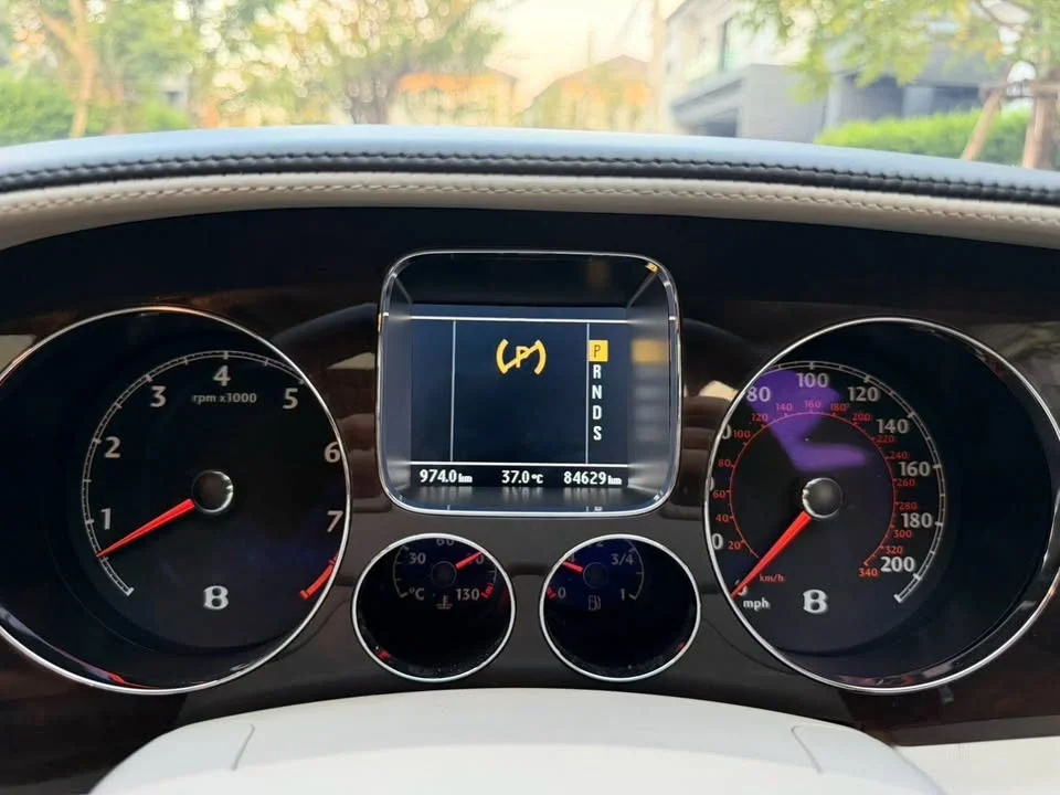 2012 Bentley Flying Spur I 2