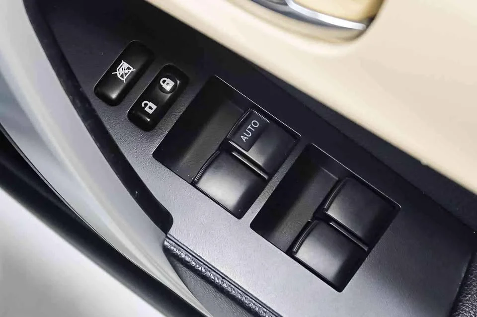 2019 Toyota Corolla Altis XI (E170) 2