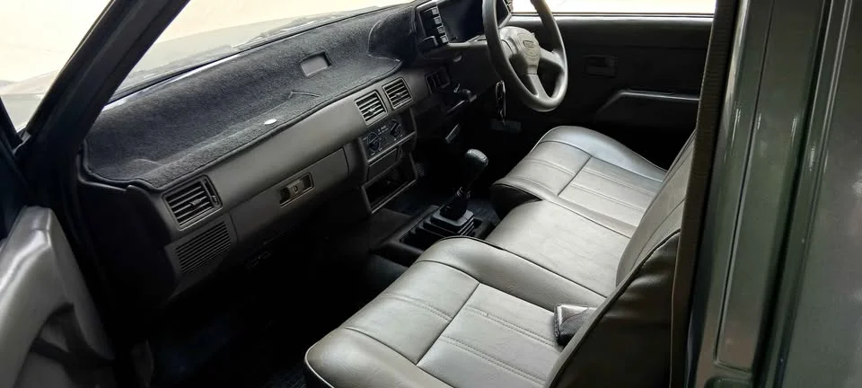 1995 Isuzu TFR III 3