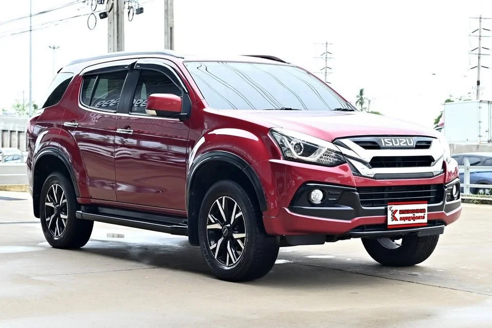 2019 Isuzu MU-X I 3