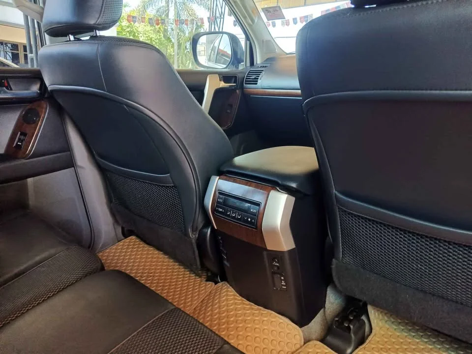 2012 Toyota Land Cruiser Prado J150 3