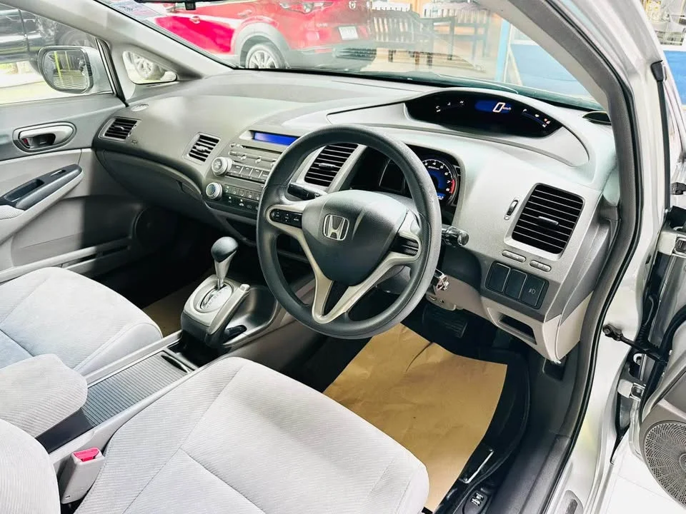 2009 Honda Civic VIII 2