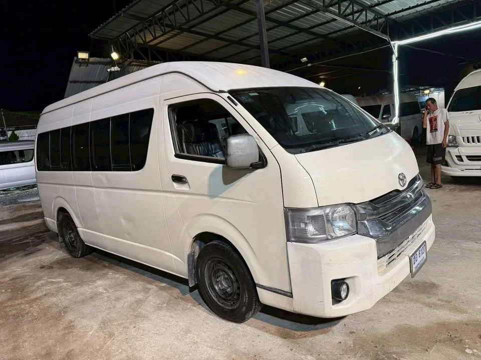 2007 Toyota Commuter V (H200) 3