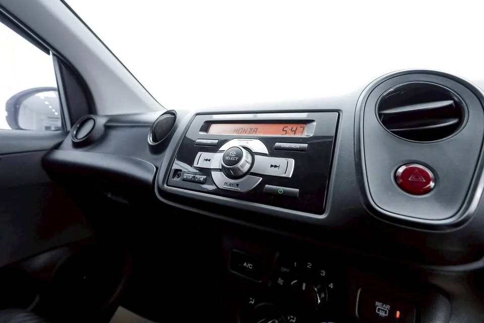 2015 Honda Mobilio II 2