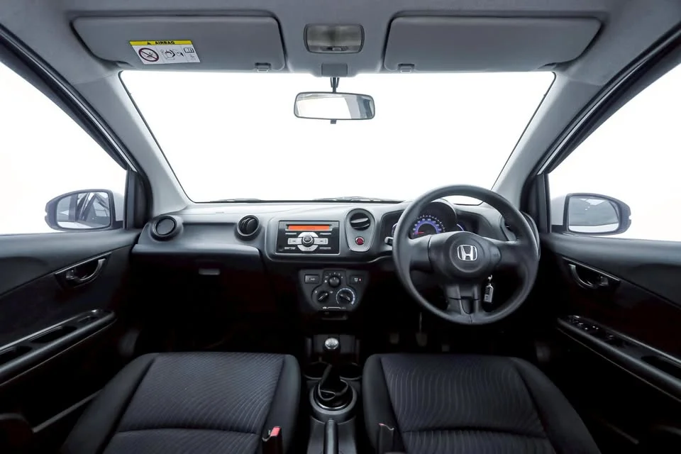 2015 Honda Mobilio II 3