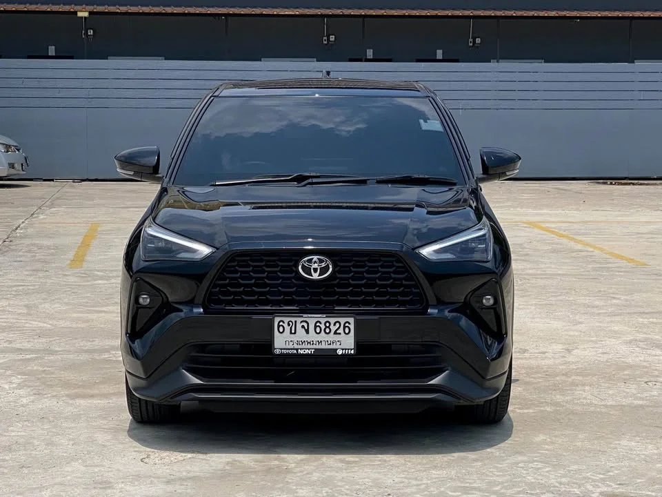 2024 Toyota Yaris Cross AC200 2