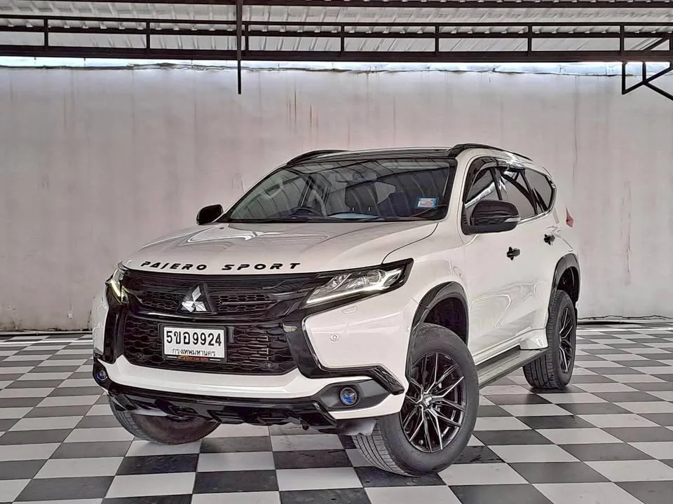 2019 Mitsubishi Pajero Sport III 3