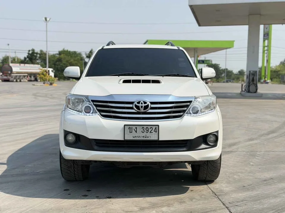 2013 Toyota Fortuner I 2