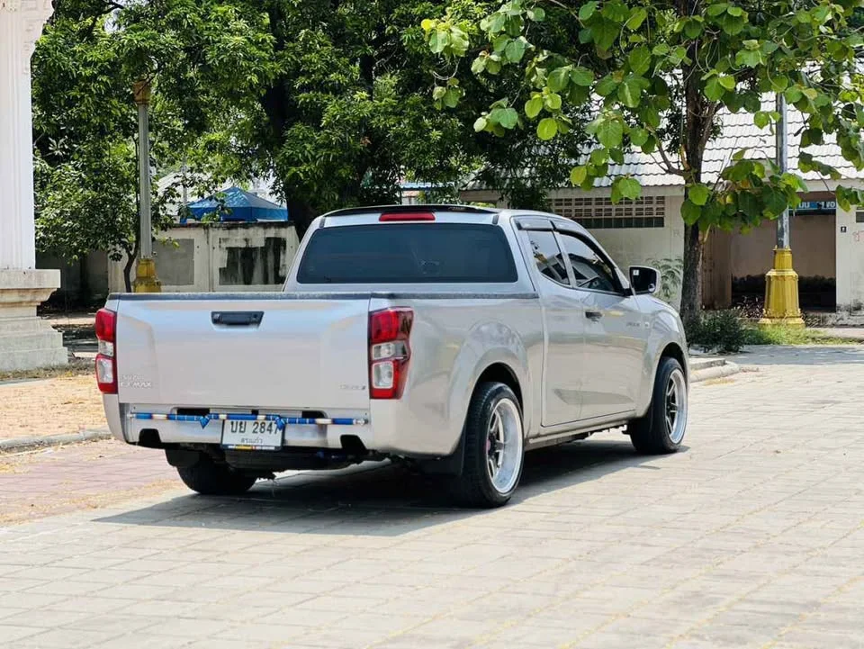 2023 Isuzu D-Max III (RG) 2