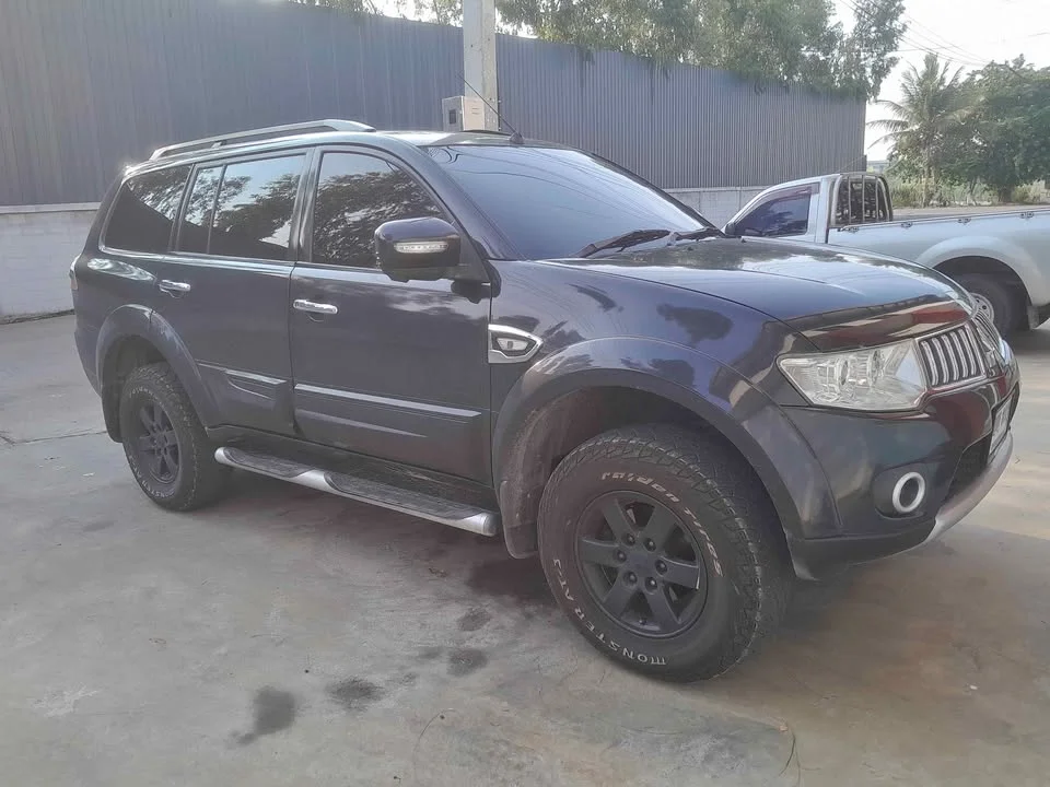 2010 Mitsubishi Pajero Sport II 3