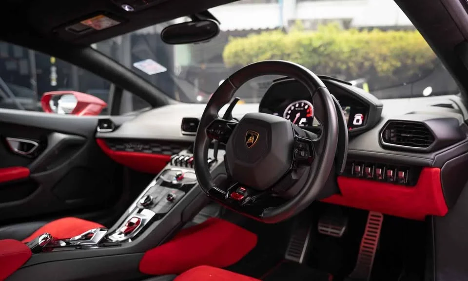 2017 Lamborghini Huracan 2