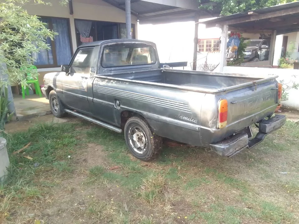 1990 Mazda B-series (Familia) III 3