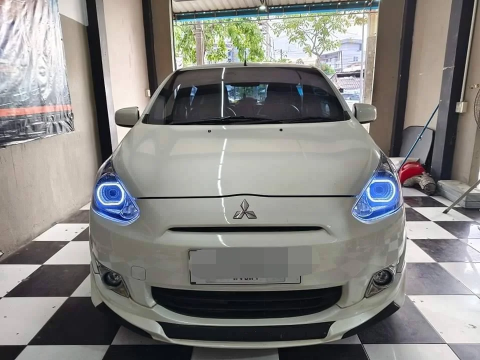 2012 Mitsubishi Mirage VI 3