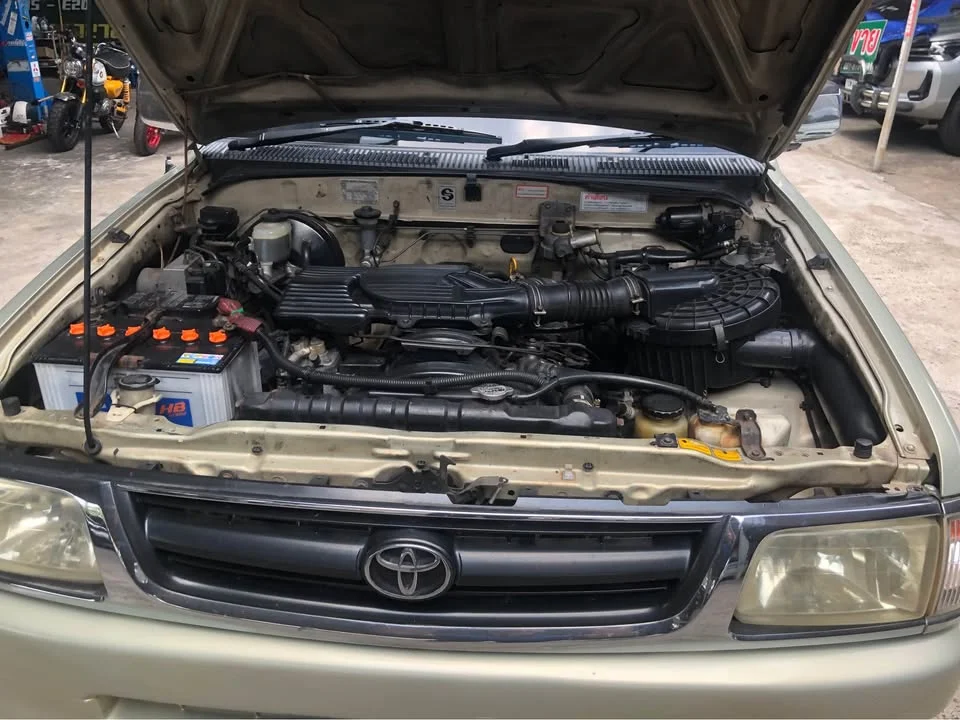 Toyota Hilux Tiger VI 3