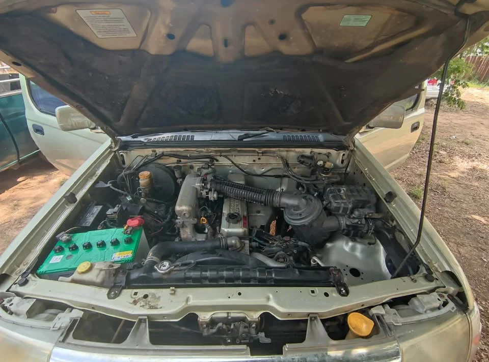 Nissan Frontier I 3