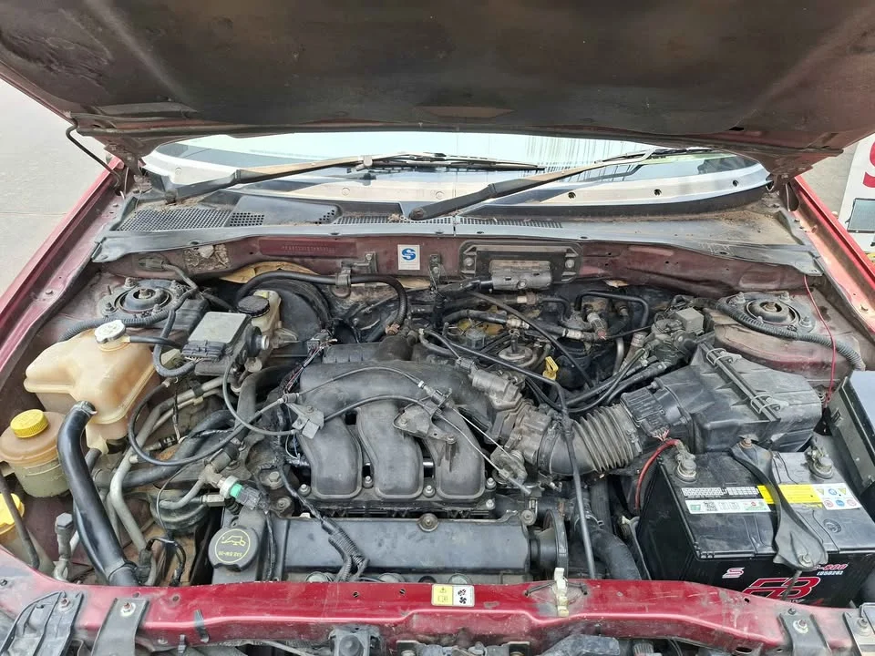2003 Ford Escape I 3