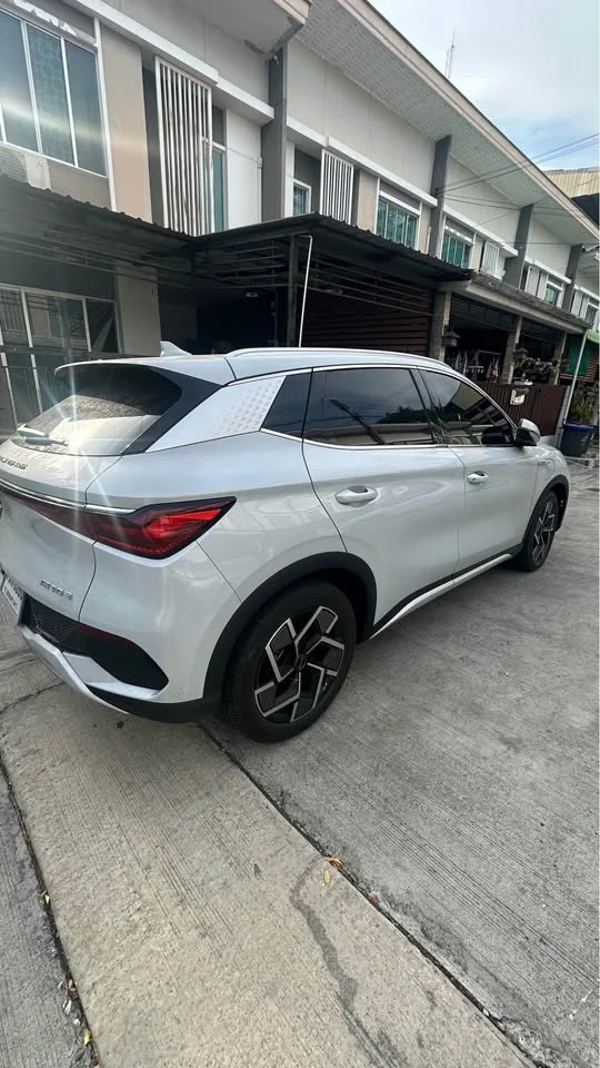2023 BYD Atto 3 2